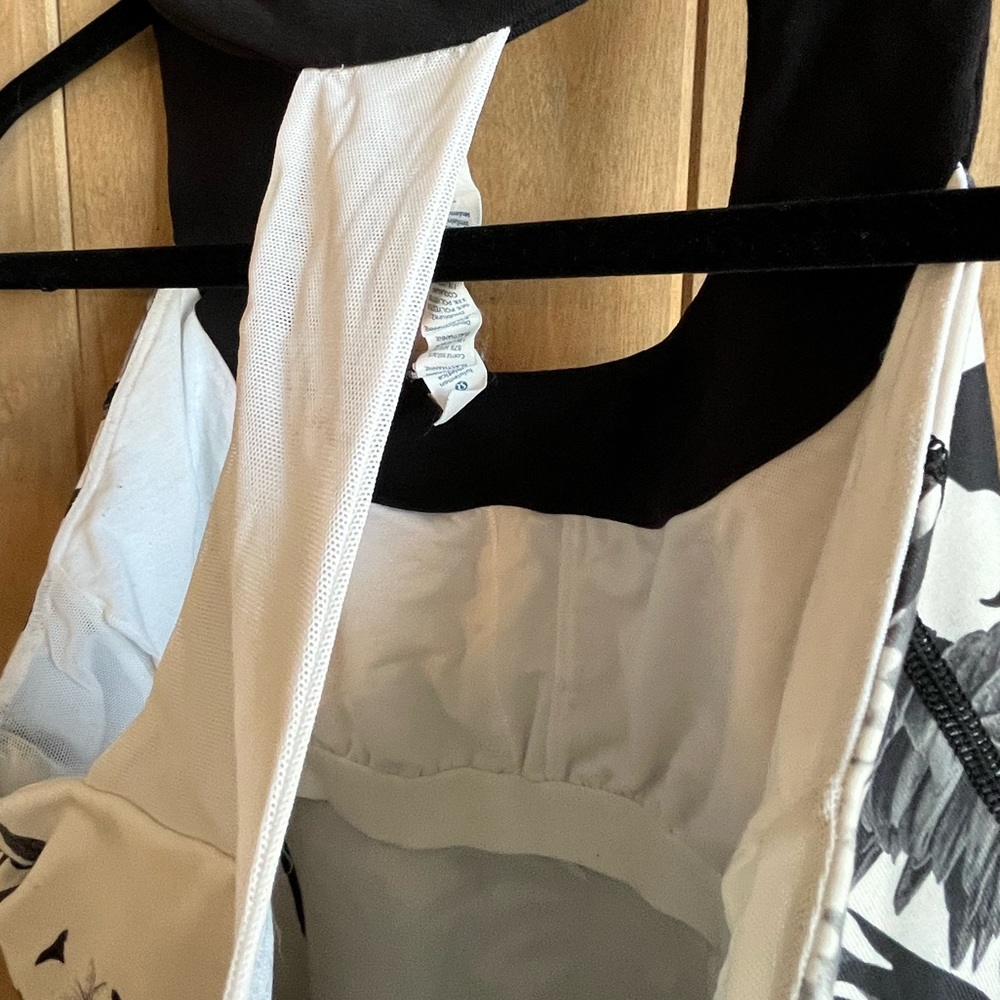 lululemon athletica Black and White Floral Tank Top - Picture 5 of 6